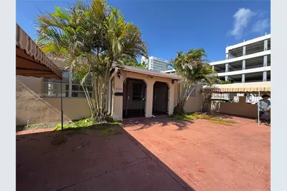 2524 SW 6th St, Miami, FL 33135 - Photo 2