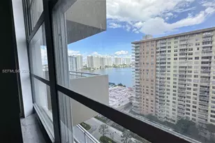 250 174th St, Sunny Isles Beach, FL 33160 - Photo 22
