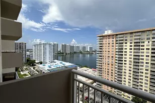 250 174th St, Sunny Isles Beach, FL 33160 - Photo 38