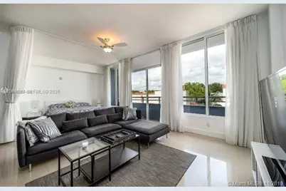 3250 Grand Ave #302, Miami, FL 33133 - Photo 2