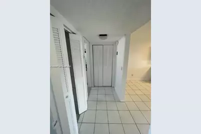 30 SE 4th Ave #214, Hallandale Beach, FL 33009 - Photo 8