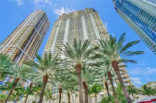 17875 Collins Ave, Sunny Isles Beach, FL 33160 - Photo 72
