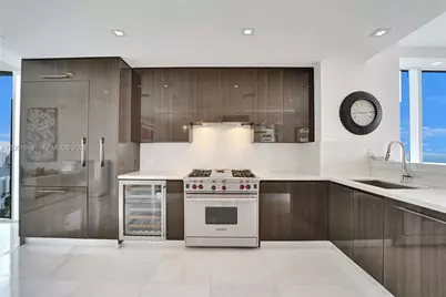 17875 Collins Ave #3201, Sunny Isles Beach, FL 33160 - Photo 12