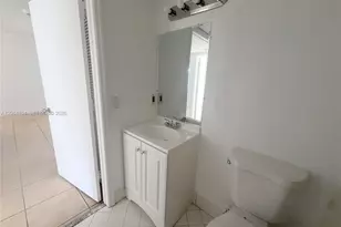 995 NE 34th Ave, Homestead, FL 33033 - Photo 12