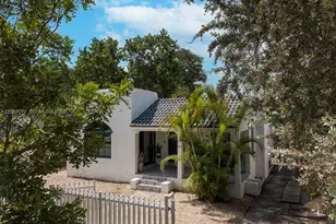 1644 SW 9th St, Miami, FL 33135 - Photo 2