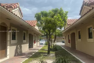 1035 NE 10th Ave, Fort Lauderdale, FL 33304 - Photo 26