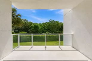 15051 Royal Oaks Ln, North Miami, FL 33181 - Photo 8