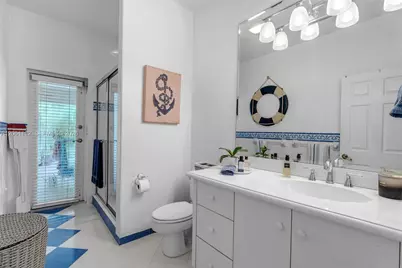 9735 SW 64th St, Miami, FL 33173 - Photo 22