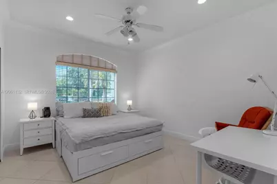 9735 SW 64th St, Miami, FL 33173 - Photo 20