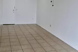 616 NW 26th Ave, Miami, FL 33125 - Photo 18