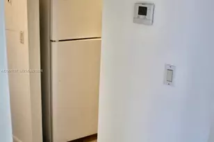 616 NW 26th Ave, Miami, FL 33125 - Photo 8