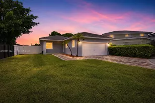 14720 SW 141st Terrace, Miami, FL 33196 - Photo 1