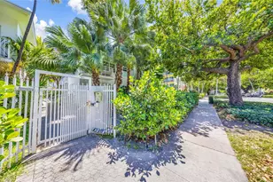 901 Meridian Ave, Miami Beach, FL 33139 - Photo 24