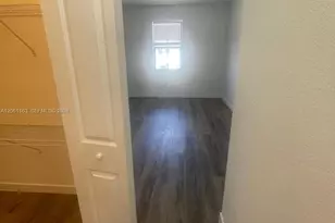 15520 SW 136th St, Miami, FL 33196 - Photo 8