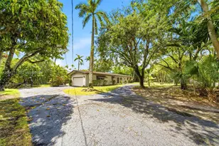 6801 SW 82nd Ave, Miami, FL 33143 - Photo 2