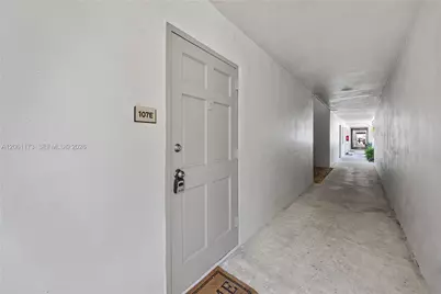 1720 Cleveland St #107E, Hollywood, FL 33020 - Photo 14