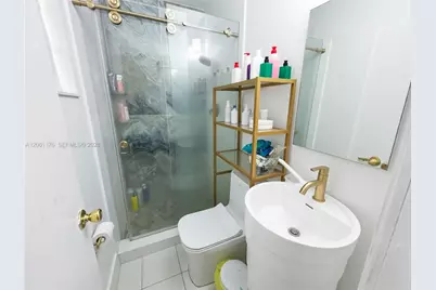 30 E 36th St, Hialeah, FL 33013 - Photo 16