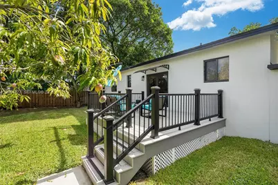 904 NW 6th Ter, Hallandale Beach, FL 33009 - Photo 46