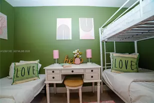 1725 SW 30th St, Fort Lauderdale, FL 33315 - Photo 24