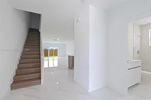 27350 SW 133rd Path, Homestead, FL 33032 - Photo 2