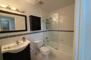 9397 SW 130th St, Miami, FL 33176 - Photo 8