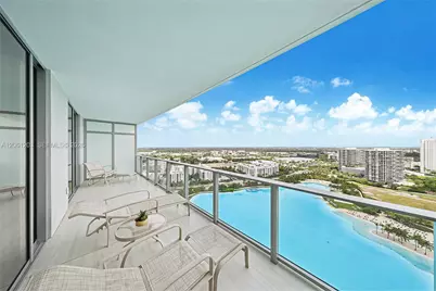 2411 Laguna Circle #2010, Miami, FL 33181 - Photo 1