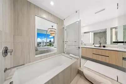 2411 Laguna Circle #2010, Miami, FL 33181 - Photo 16