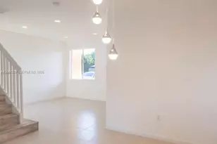 2430 SE 14th Ave, Homestead, FL 33035 - Photo 4