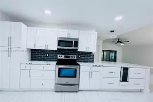 2560 Calamondin Cir, Coconut Creek, FL 33063 - Photo 22