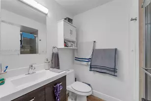 8612 SW 148th Pl, Miami, FL 33193 - Photo 16