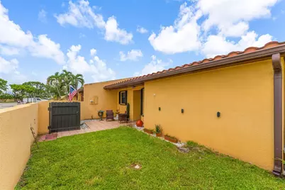 8612 SW 148th Pl, Miami, FL 33193 - Photo 24