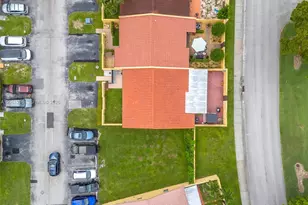 8612 SW 148th Pl, Miami, FL 33193 - Photo 36