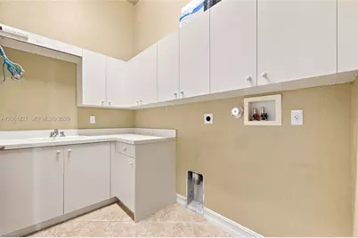 10726 NW 80th Cir, Parkland, FL 33076 - Photo 18