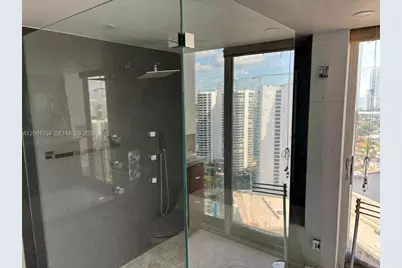 19355 Turnberry Way #26E, Aventura, FL 33180 - Photo 32