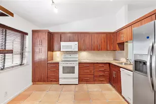 3342 Carambola Cir S, Coconut Creek, FL 33066 - Photo 12