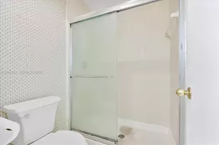 3342 Carambola Cir S, Coconut Creek, FL 33066 - Photo 22