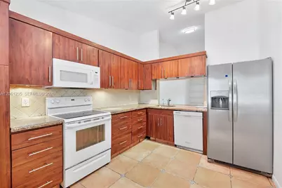 3342 Carambola Cir S, Coconut Creek, FL 33066 - Photo 14