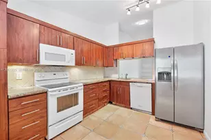 3342 Carambola Cir S, Coconut Creek, FL 33066 - Photo 14