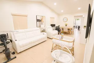 8381 SW 148th Ave, Miami, FL 33193 - Photo 2
