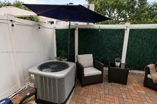 12610 SW 54th St, Miramar, FL 33027 - Photo 18