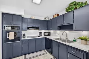 16431 Blatt Blvd, Weston, FL 33326 - Photo 24