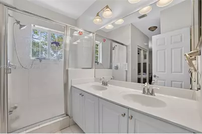 3227 NW 32nd Ter, Oakland Park, FL 33309 - Photo 20