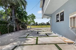 2557 Sombrero Blvd, Marathon, FL 33050 - Photo 2