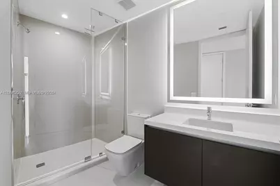 851 NE 1st Ave #PH4912, Miami, FL 33132 - Photo 16