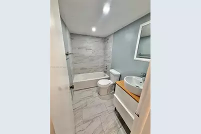 3001 NW 48th Ave #244, Lauderdale Lakes, FL 33313 - Photo 18