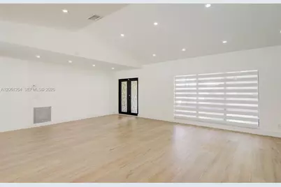 9939 NW 19th St, Coral Springs, FL 33071 - Photo 8
