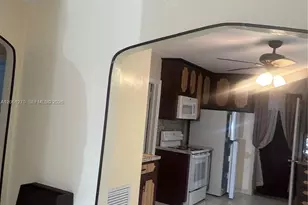 11108 Peachtree Dr, Miami, FL 33161 - Photo 24