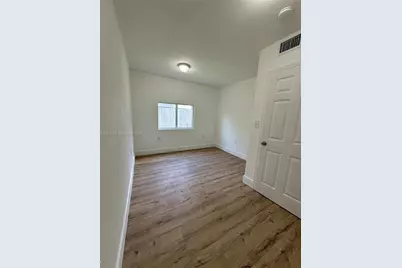 3123 NW 22nd Ct #B, Miami, FL 33142 - Photo 14