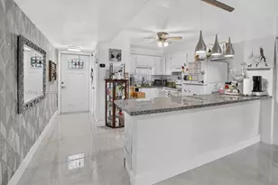 8941 S Hollybrook Blvd, Pembroke Pines, FL 33025 - Photo 1