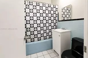 2247 SW 9th St, Miami, FL 33135 - Photo 14